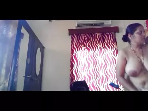 انڈیا کی سیکسی ویڈیو فلم انڈیا آنٹی نے آنٹی کو 1211 بھیج دیا۔