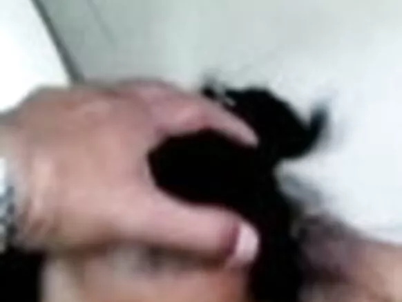انڈین آنٹی انڈین سیکسی ڈاگ فلم آنٹی بلو جاب اور چدائی دے رہی ہے۔