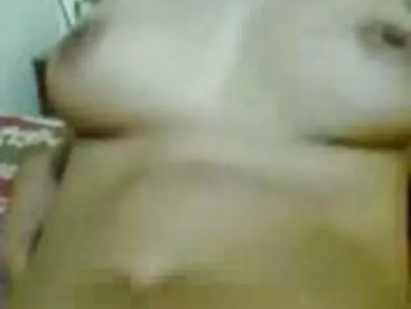 ہندوستانی لڑکی اپنے شوہر کو دے رہی ہے بہت سی لڑکیاں آڈیو ہندی میں جنوبی سیکسی فلم دیکھنا پسند کرتی ہیں۔