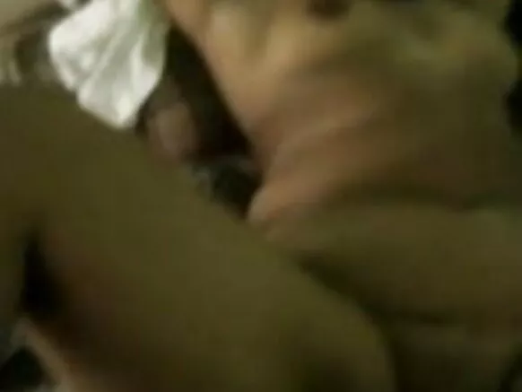 دیسی آنٹی کو گانڈ بہت چاہیے سیکسی فلم