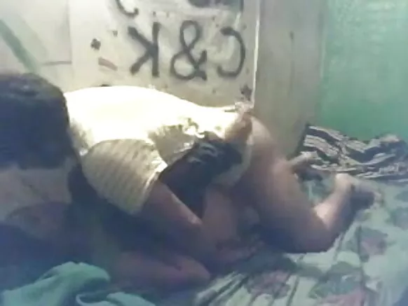 انڈیا جوڑے کی تصویر سیکسی فلم ایک جوڑے