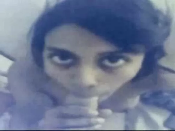 ہندوستانی چودائی پی 2 سیکسی سیکسی فلم بھیجیں۔