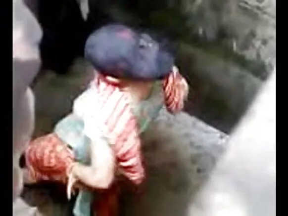 خوبصورت چھاتیوں والی خوبصورت موبائل لڑکیاں بیرونی ویڈیو میں نہا رہی ہیں ایک پڑوسی کی سیکسی ویڈیو فوٹو