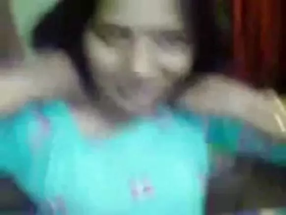 انڈیا سیکسی ٹاؤن بھابھی کو دوست نے پہلی بار سیکسی ہندی فلم ویڈیو میں چدائی
