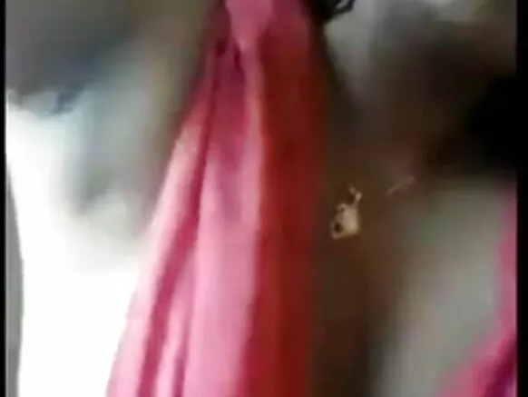 سواتی نائیڈو مکمل طور پر ننگے اور بڑی کمر کے ساتھ ایک سیکسی فلم ہندی بھوجپوری