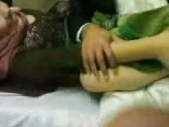 ننگا ہونے کو کہا hindi movie sexy video hd