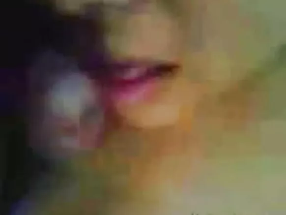 کئی بڑے لڑکوں کے لیے اجتماعی ہندوستانی لڑکی سالمین کی سیکسی فلم