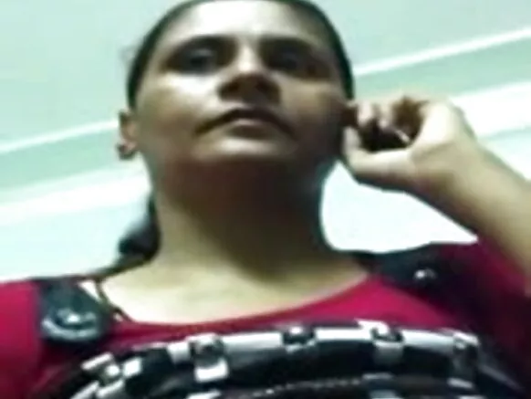 انڈیا بی پی سیکسی مووی آنٹی امیج 1099 بڑے چھاتی