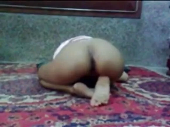 desi sexy full movie سیکسی سیکسی لڑکا بوڑھی عورت کو چودتا ہے۔