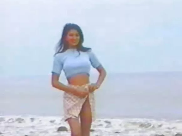 نادیہ اچھی انڈیا سیکسی سیکسی سیکسی مووی فلم 14