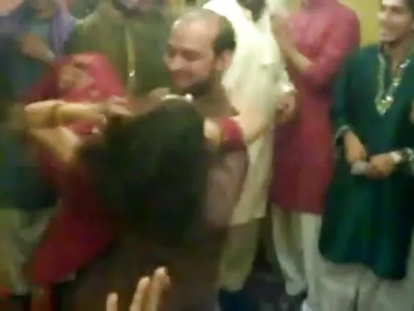 اسٹاف کترینہ کیف سیکسی ویڈیو فلم مجرا